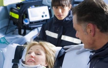 Paramedics-With-Patient